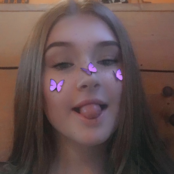 Meet your Posher, Alexandra - Picture 1 of 1